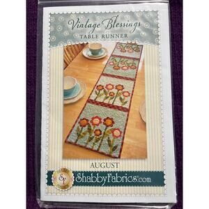 vintage blessings Quilt Sewing pattern agust flowers table runner